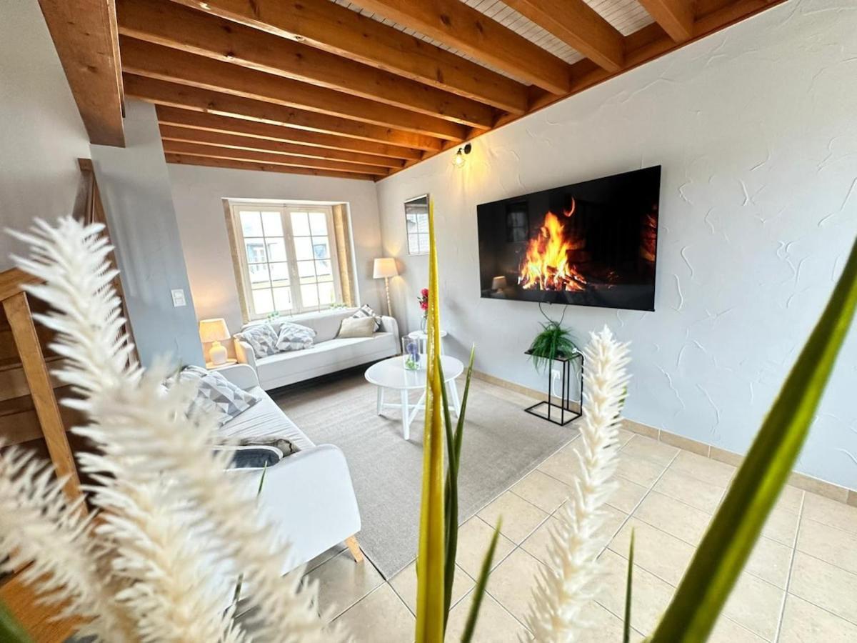 S Bayleved'Air Duplex Vue Chateau, Balneo Et Sauna Sedan Zewnętrze zdjęcie