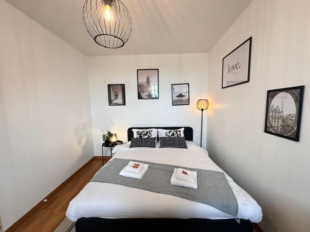 S Bayleved'Air Duplex Vue Chateau, Balneo Et Sauna Sedan Zewnętrze zdjęcie