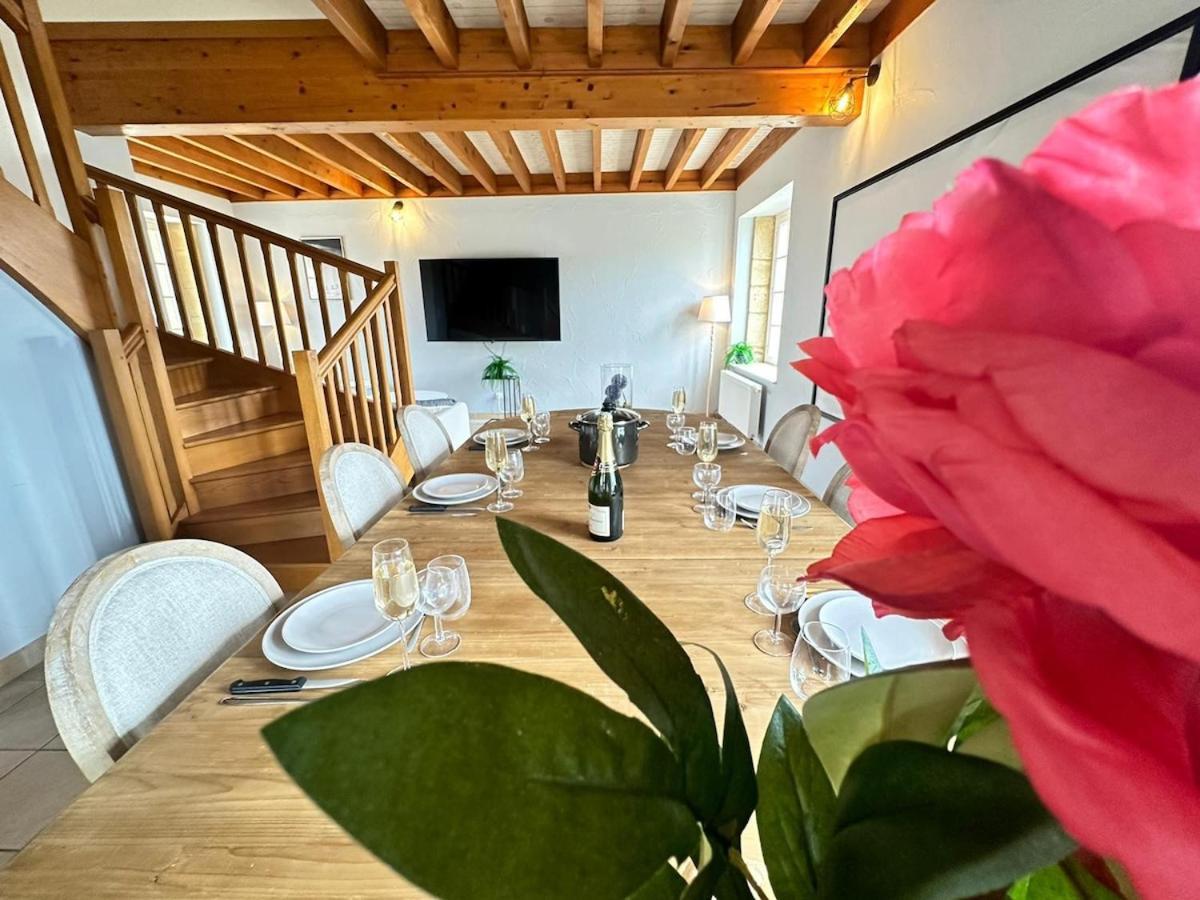 S Bayleved'Air Duplex Vue Chateau, Balneo Et Sauna Sedan Zewnętrze zdjęcie